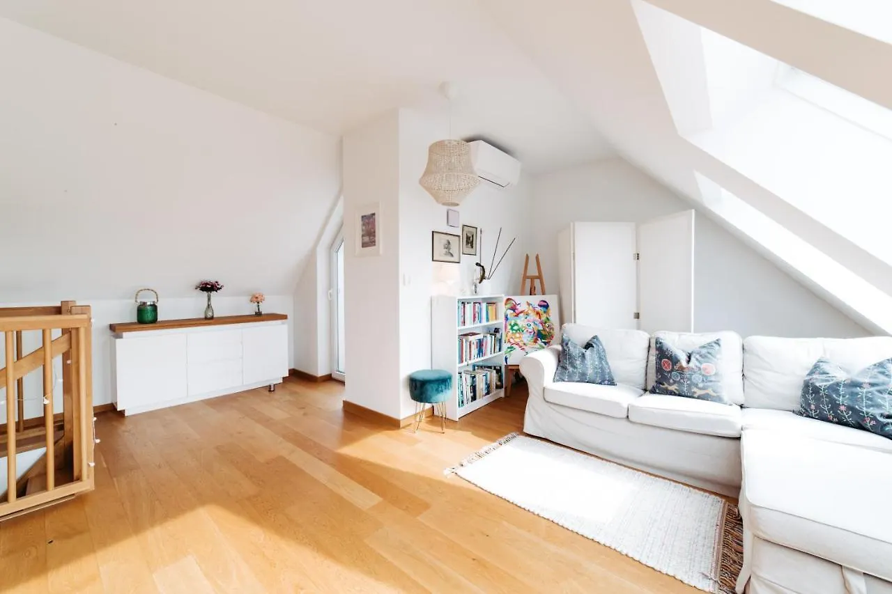 City Apartment Schloss Schonbrunn & Terrace Viena Austria