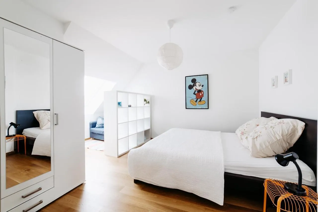 City Apartment Schloss Schonbrunn & Terrace Βιέννη